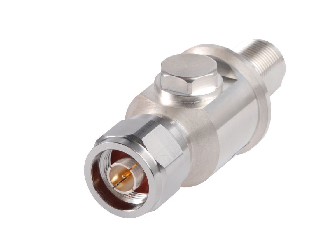 Metallkoaxialstecker mit runder Form und Schraubverbindung.