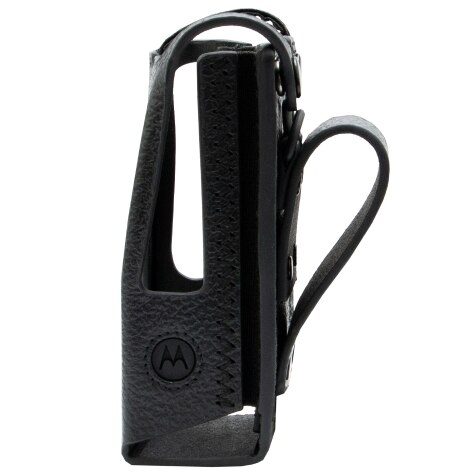 Schwarze Ledertasche mit Motorola-Logo, seitliche Öffnung, Gürtelschlaufe oben.