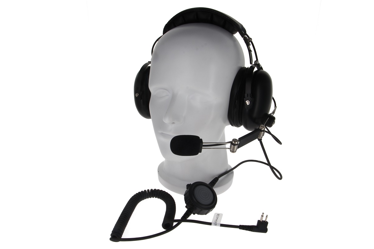 7000-00751480_cop_01twkvkxpirtsjz.jpg Headphones with microphone on white head model.