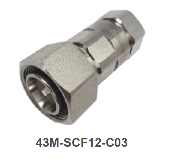 Metalladapter mit Gewinde, beschriftet mit 43M-SCF12-C03