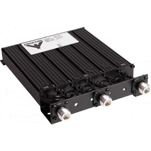 7000-00515200_pro_01.jpg Schwarzer Funkfrequenzfilter mit drei Anschlüssen.