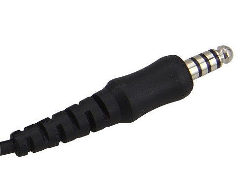 3,5-mm-Audioklinkenstecker mit schwarzer Ummantelung
