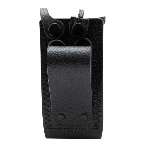 Schwarze Lederhülle mit Gürtelclip und Druckknöpfen.