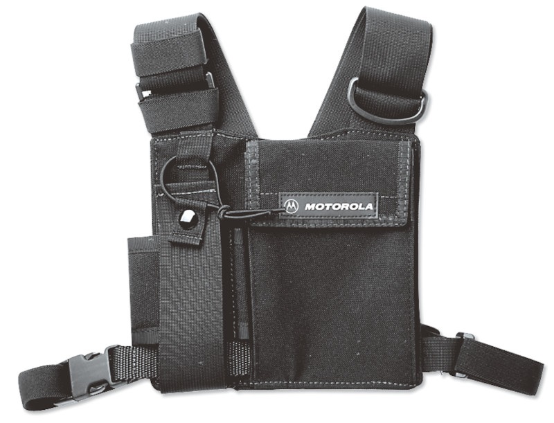7000-00270500_mot_01.jpg Schwarze Motorola-Tasche mit Gurt zur Befestigung, vorne eine Klappe mit Logo.