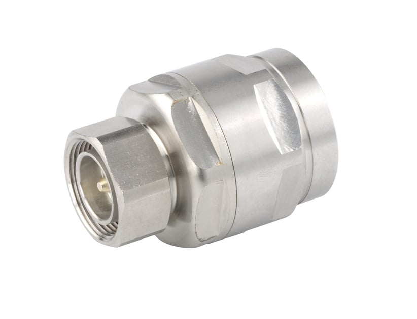 Metal coupling with threaded and hexagonal profile.
