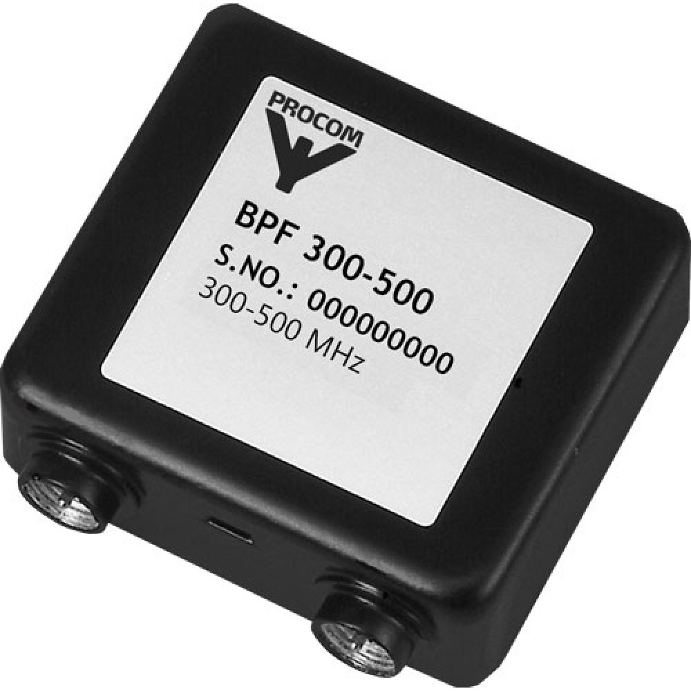 Schwarzer Blockfilter mit Aufschrift PROCOM BPF 300-500, 300-500 MHz.