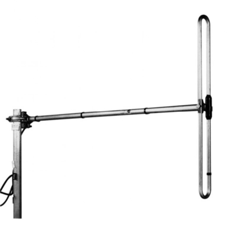 Metal rod structure with vertical and horizontal section.