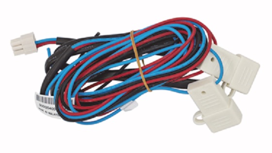 7000-00272400_mot_01.jpg Multicolored cable bundle with two white connectors, tied together.