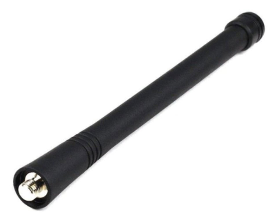Schwarze Stabantenne mit Metallgewindeanschluss.