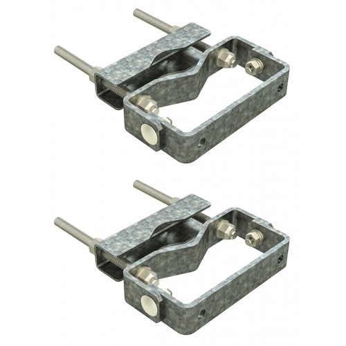 Zwei galvanisierte Spannschellen mit Schrauben für Konstruktionen.