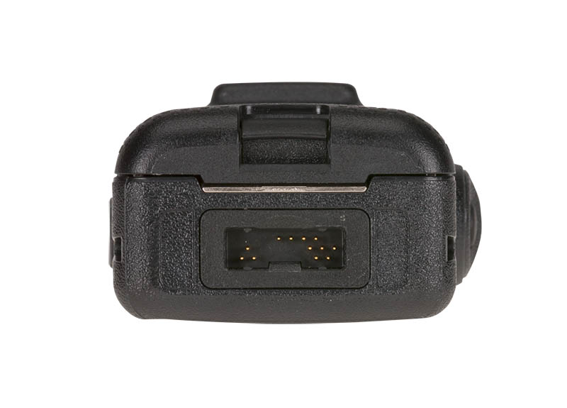 Schwarzer Kunststoffanschluss mit mehreren Stiften.