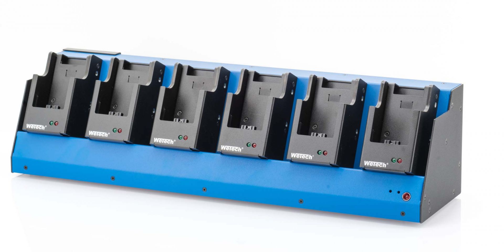 Ladegerät für sechs Funkgeräte, blaue Basis, schwarze Halterungen.