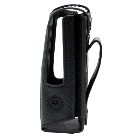 Schwarzes Lederetui für ein Mobilgerät mit Gürtelclip.