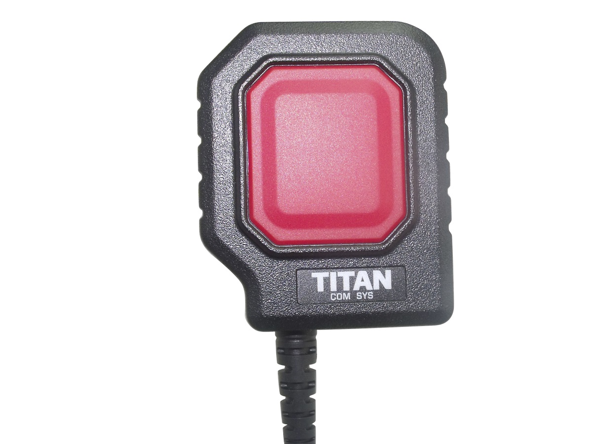 Ein schwarzes Funkgerät mit roter Sprech-Taste und Aufschrift TITAN COM SYS.
