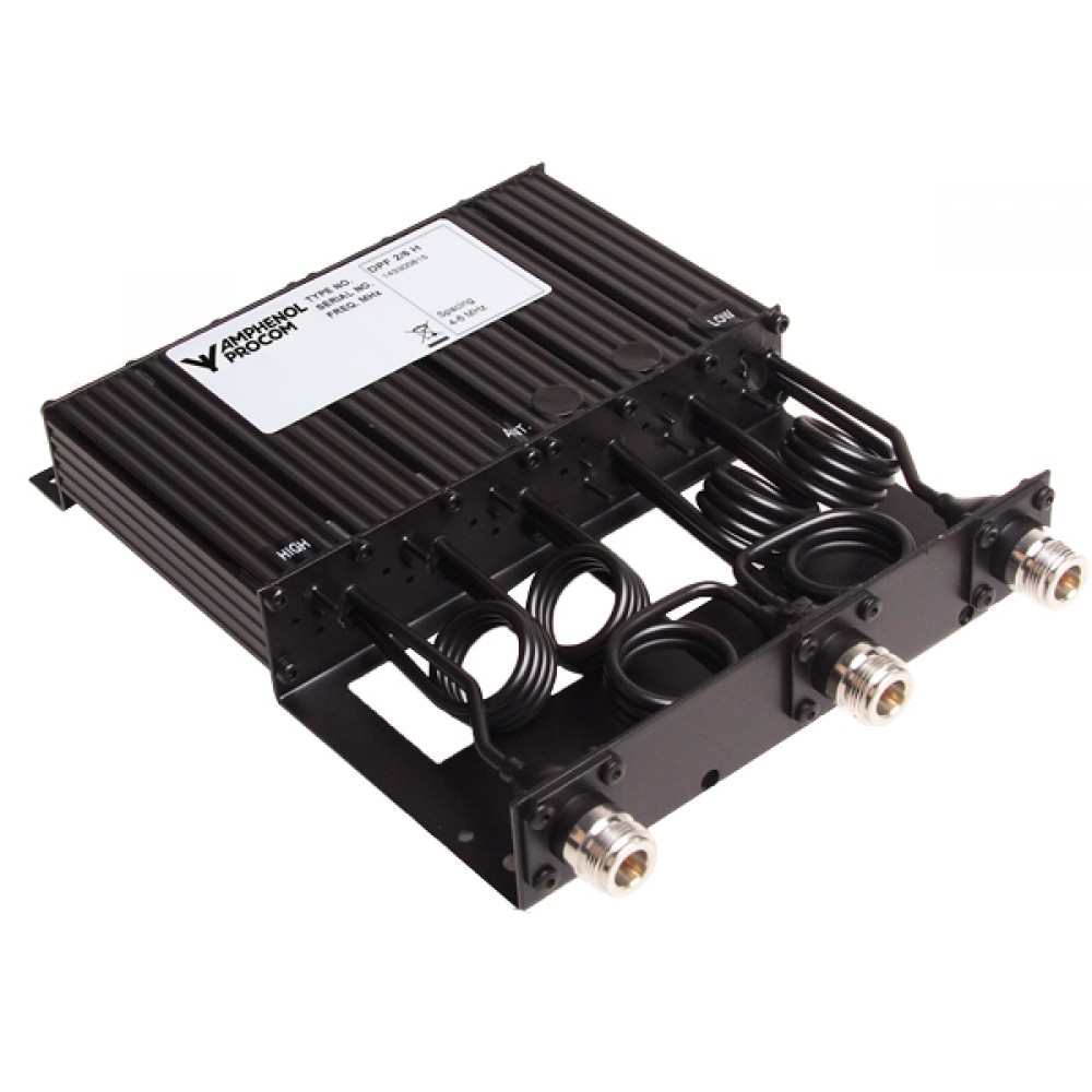 Electronic device with multiple connection cables and plug connectors.