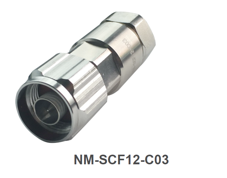 Metallischer Koaxialstecker, Modell NM-SCF12-C03.