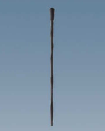 Langer schwarzer Stab mit gedrehtem Design vor blauem Himmel.