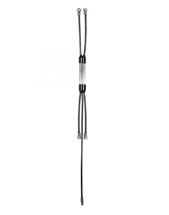 7000-00502000_pro_01.jpg Doppelendiger Stahlbremsschlauch mit fünf Schläuchen.