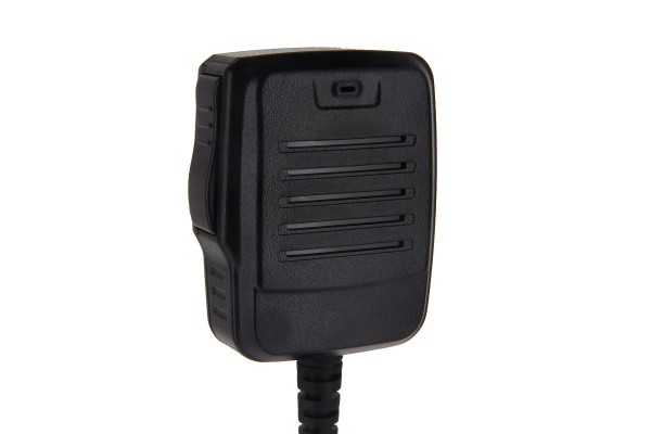 7000_00753973_COP_01.jpg Black, rectangular radio with grooved lines on front.