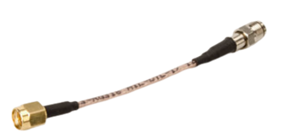 Koaxialkabel mit SMA-Steckern an beiden Enden