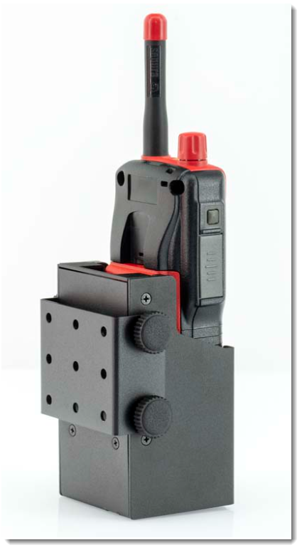 Funksteuerungseinheit mit schwarzem Gehäuse und roten Tasten.