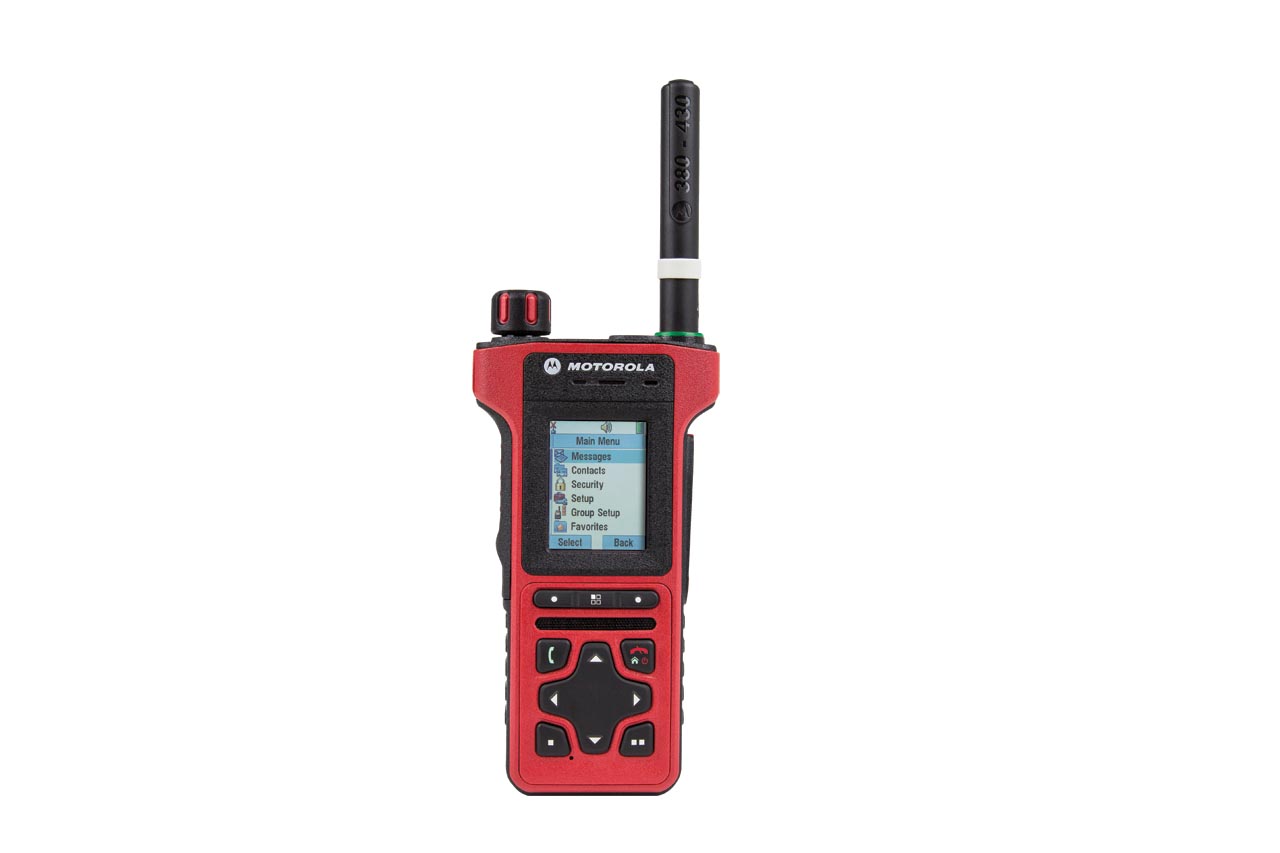 Red handheld radio with antenna and screen displaying menu.