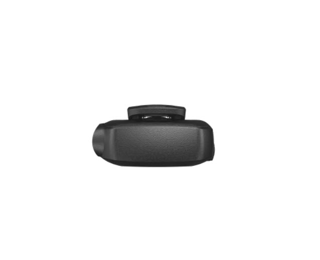 Schwarze, rechteckige Tasche mit Griff oben.
