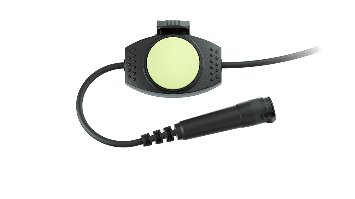 Schwarzer Ovale Schalter mit gelbem Knopf und Kabel.